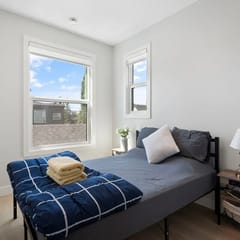 Centrally Located 3-Bedroom | Easy City Access