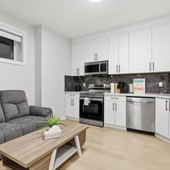 Bright & Cozy 1BR | Your Home Away From Home