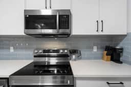 Minutes from Downtown | Spacious 1-Bed - Image 5