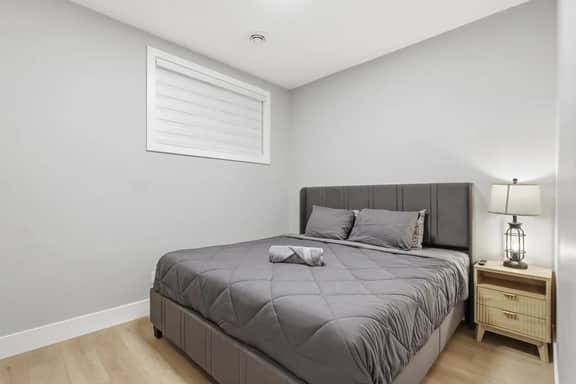 Perfect Inner-City Getaway 2BR - Image 4